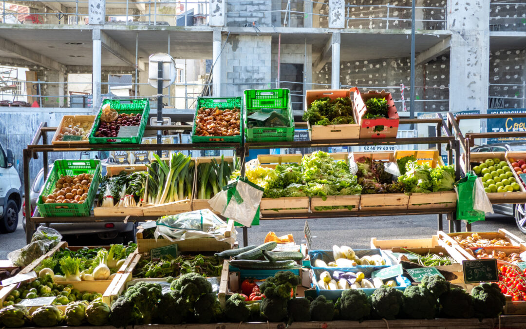 Explore – outside the box